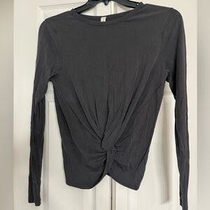Lululemon Size 12 Long Sleeve Top